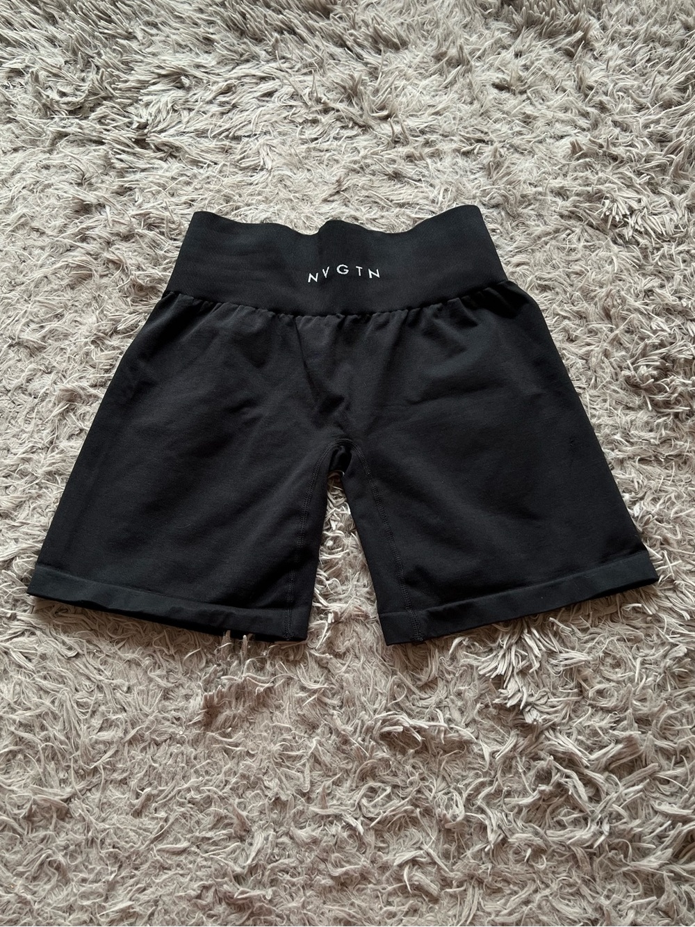 NVGTN Solid Seamless Shorts - Black